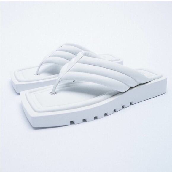 Zara White Leather Quilted Slides Shoes Size 8 US - Picture 1 of 8